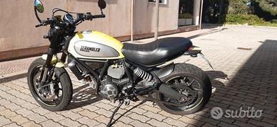 Ducati Scrambler Flat Track Pro 2017 - full carbon