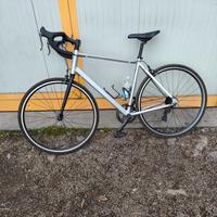 bicicletta triban rc100 L come nuova 