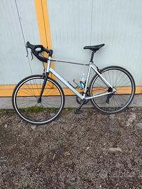 bicicletta triban rc100 L come nuova 