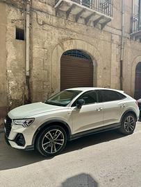 Audi Q3 sportback Sline 150cv Diesel Quattro