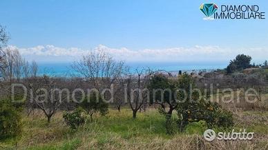Terreno 7.900 mq tra san giovanni e puntalazzo