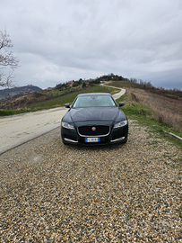 Jaguar xf 2.0cc 2016