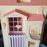 Villa di Barbie con 4 camere