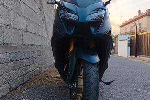 Tmax 560 versione tech mac