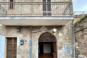 Trilocale - Casa indipendente Sutri