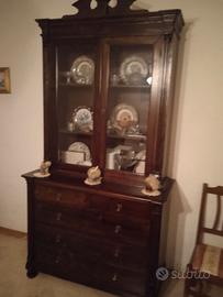 Vetrinetta del XIX secolo