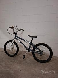 Bicicletta BMX Onset di Drag