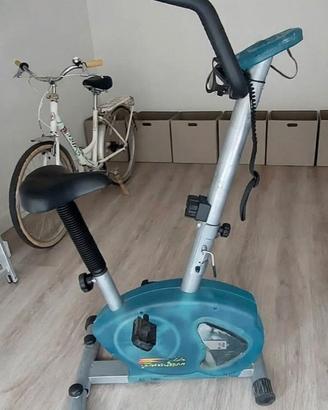 cyclette magnetica statica,