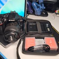 NIKON D3300 + Obiettivo + Batterie