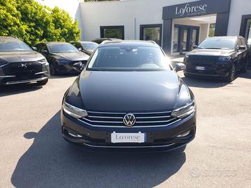 VOLKSWAGEN Passat Variant 2.0 TDI DSG Business