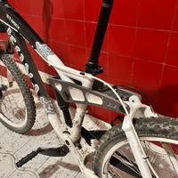 Bici MTB Kona Stinky