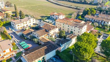 2 LOCALI A VERONA