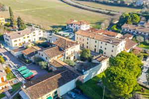 2 LOCALI A VERONA