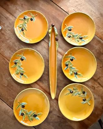 Set aperitivo in ceramica con olive