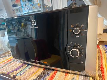Forno a Microonde Electrolux
