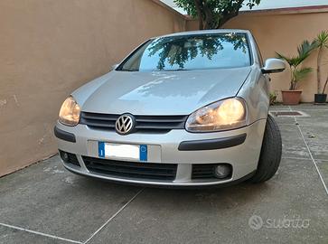 Volkswagen Golf 5a serie