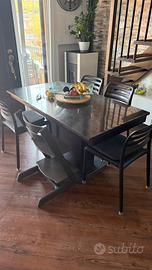 Tavolo da salotto in legno