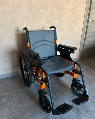 Sedia a rotelle per disabili automobile