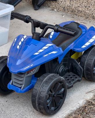 mini quad a batteria 