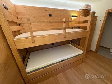 Letto a castello artigianale  in legno rovere