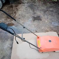 Falciatrice elettrica Black & Decker lama cm 33