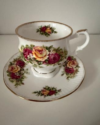 Tazza in porcellana Elisabethan
