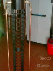 Torre porta videocassette