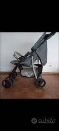 passeggino leggero con porta bicchiere/biberon 