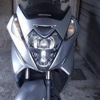Honda Silver Wing 400 Argento