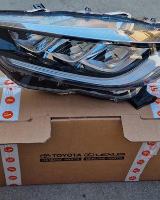 faro led anteriore sx Toyota Yaris 2025 