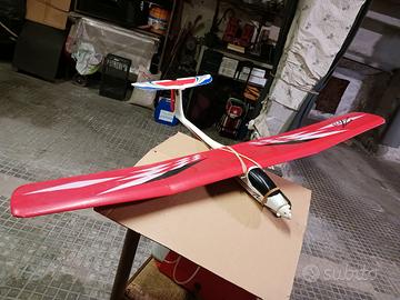 aereomodello aliante elettrico ARA