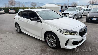 Bmw 116 116d 5p. Msport