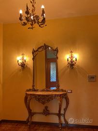Specchiera/consolle stile barocco con lampadario