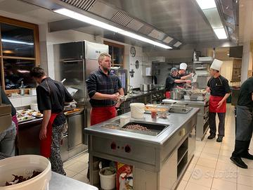 Banchi Cucina Ristorante Self-service Hotel