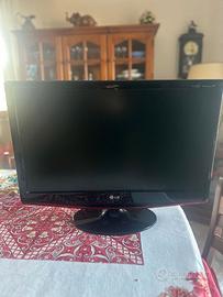 LG tv/monitor  (smart tv )