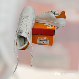 Scarpe on sale ellesse bianche