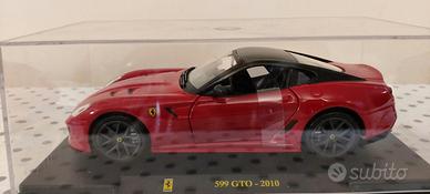 modellino Ferrari gto