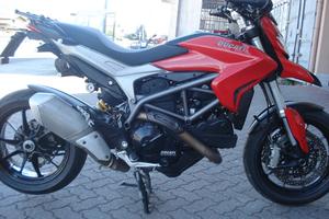 Ducati Hyperstrada 821