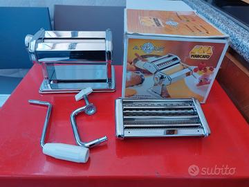 Macchina per pasta manuale "Atlas marcato"