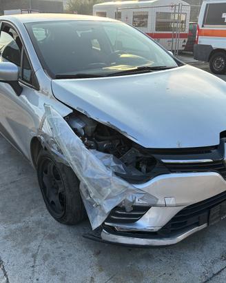 Ricambi per Renault Clio 2015