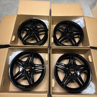 Cerchi 18" originali Mercedes AMG nero lucido