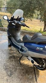 Piaggio x9 evolution