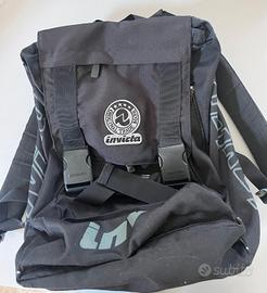 zaino invicta
