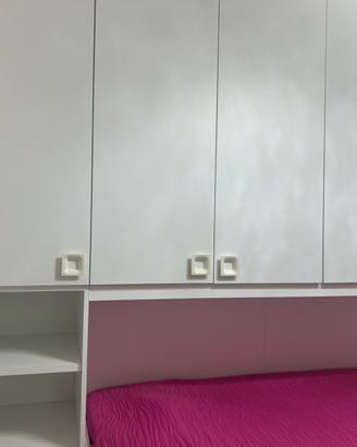 Cameretta nuova letto singolo senza rete e materas