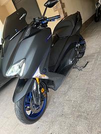 Yamaha T Max 530 - 2018