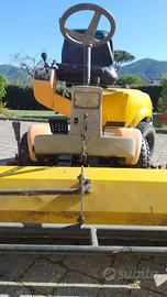 Trattorino STIGA con trinciaerba 20 cv Vanguard