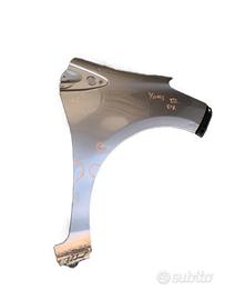 PARAFANGO ANTERIORE DESTRO TOYOTA Yaris Serie (14>