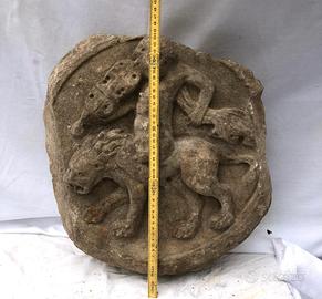 scultura su pietra