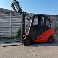 Carrello elevatore Linde H25D-02.