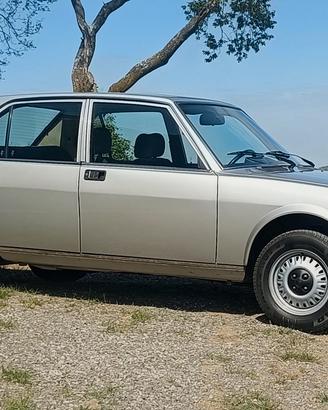 Alfa Romeo Alfetta 2000 L